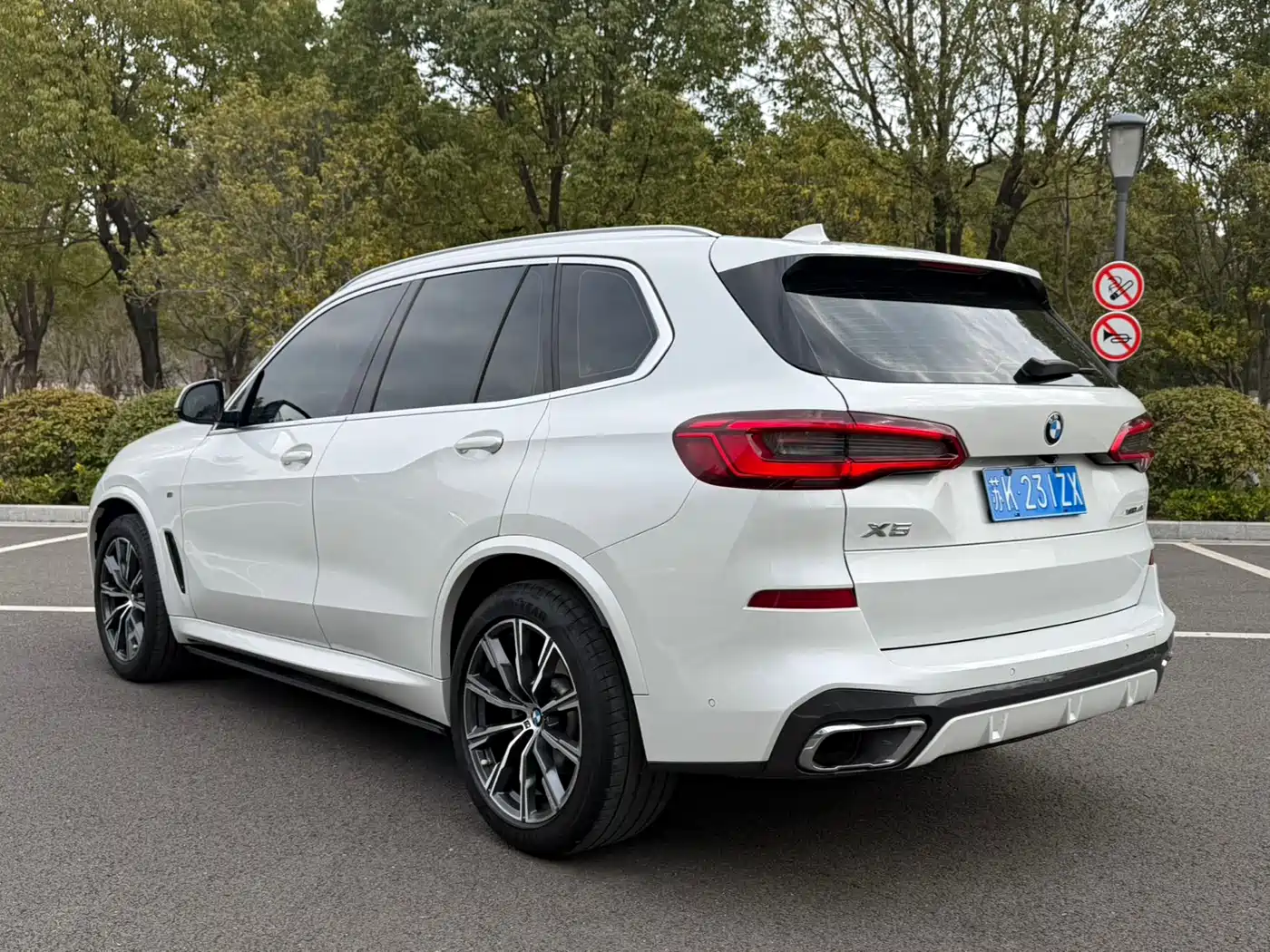 BMW X5 (Import) 2020 xDrive40i M Sport Package фото 6