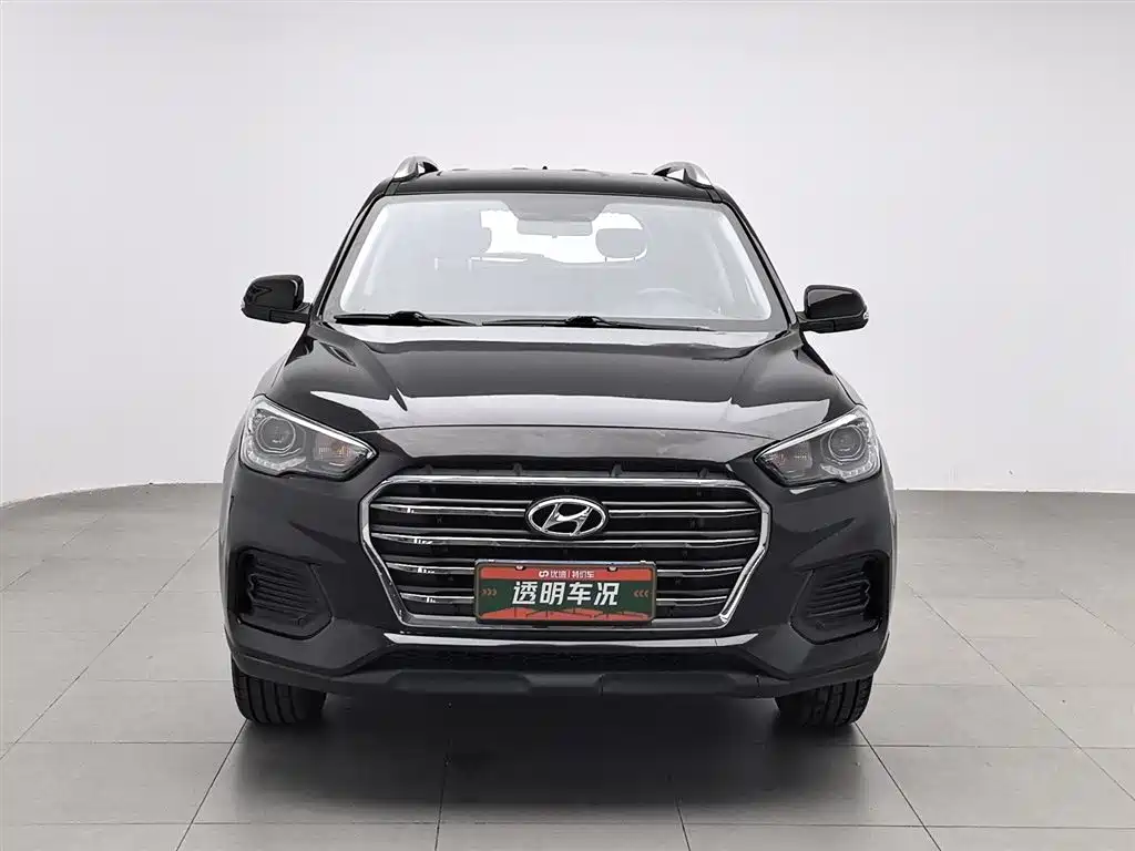 Hyundai Beijing Hyundai ix35 2020 2.0L Automatic 2WD Zhiyong·Changxiang Edition фото 3