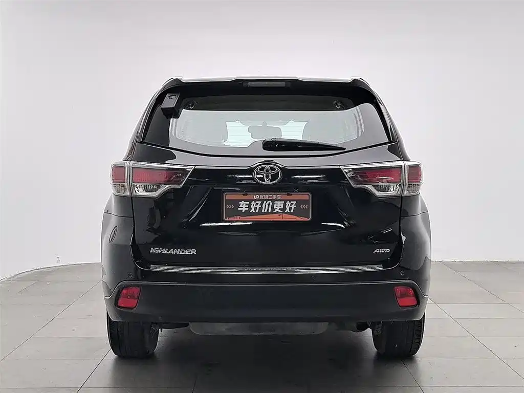 Toyota Highlander 2015 2.0T AWD Elite Edition 7-seater фото 4