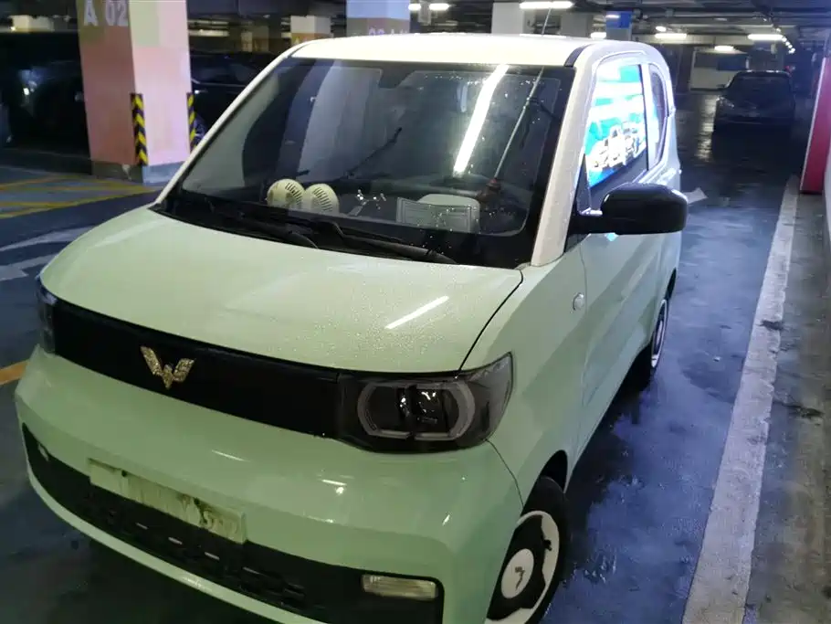 Wuling Motors Hongguang MINIEV 2021 Macaron Sandwich 170km Ternary Lithium