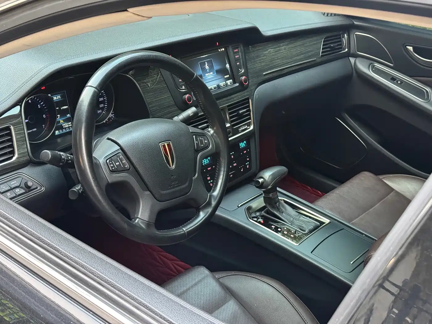 Hongqi H7 2020 2019 2.0T Elite Edition