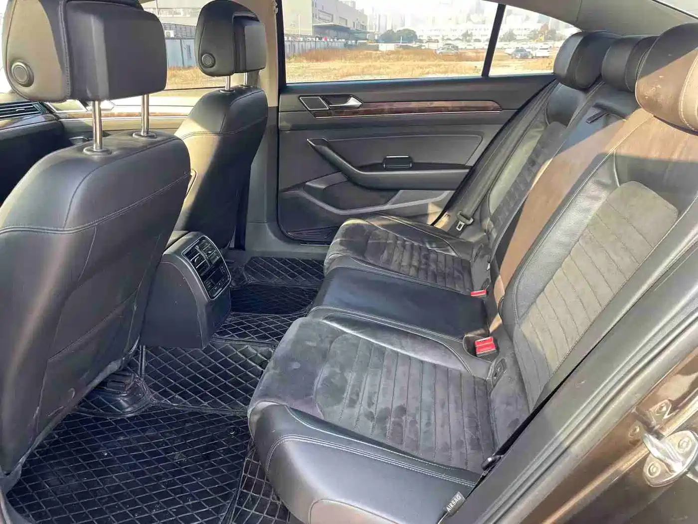 Volkswagen Magotan 2017 330TSI DSG Luxury фото 6