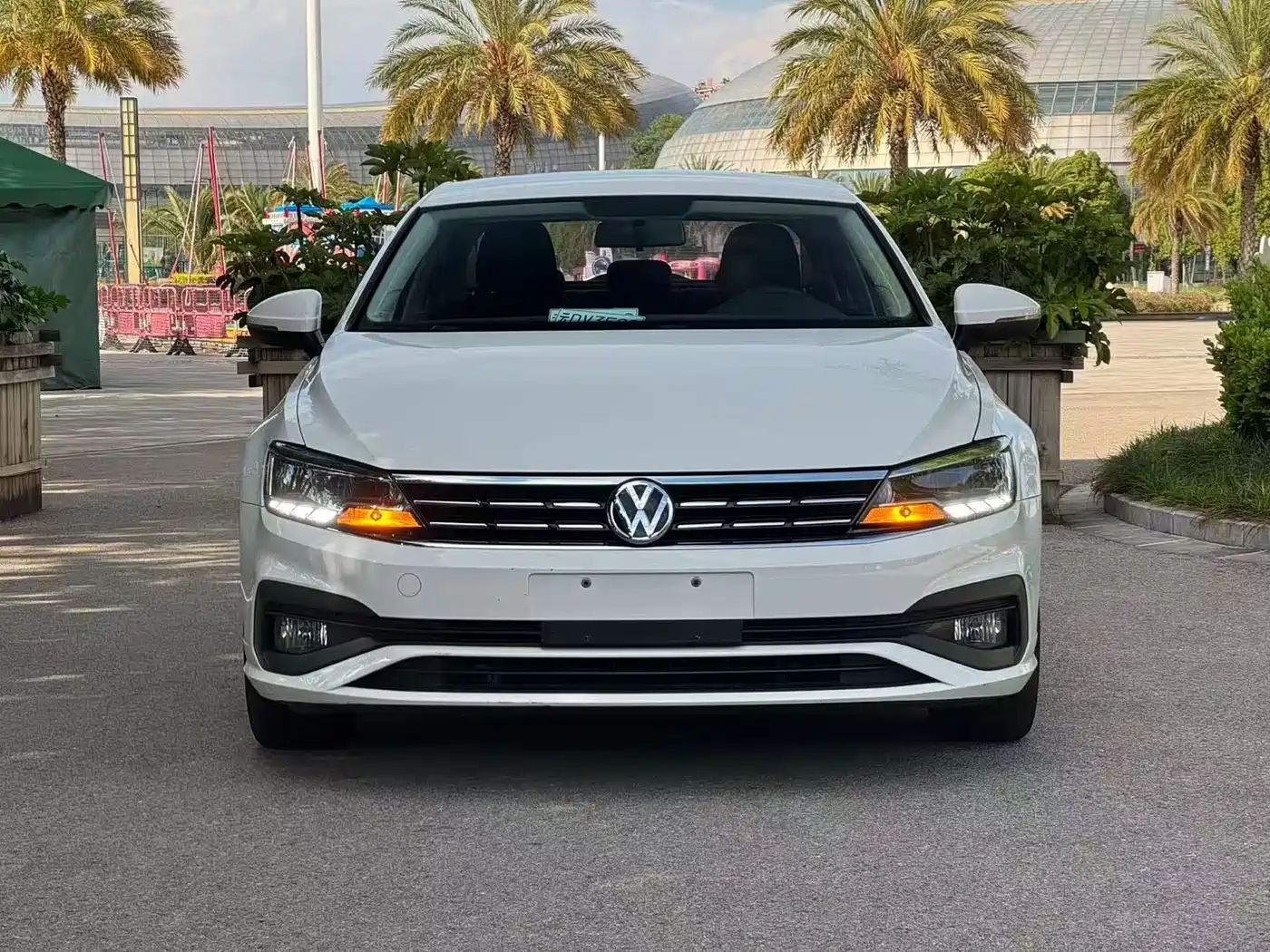 Volkswagen Lamando 2021 230TSI DSG Fashion Edition фото 2