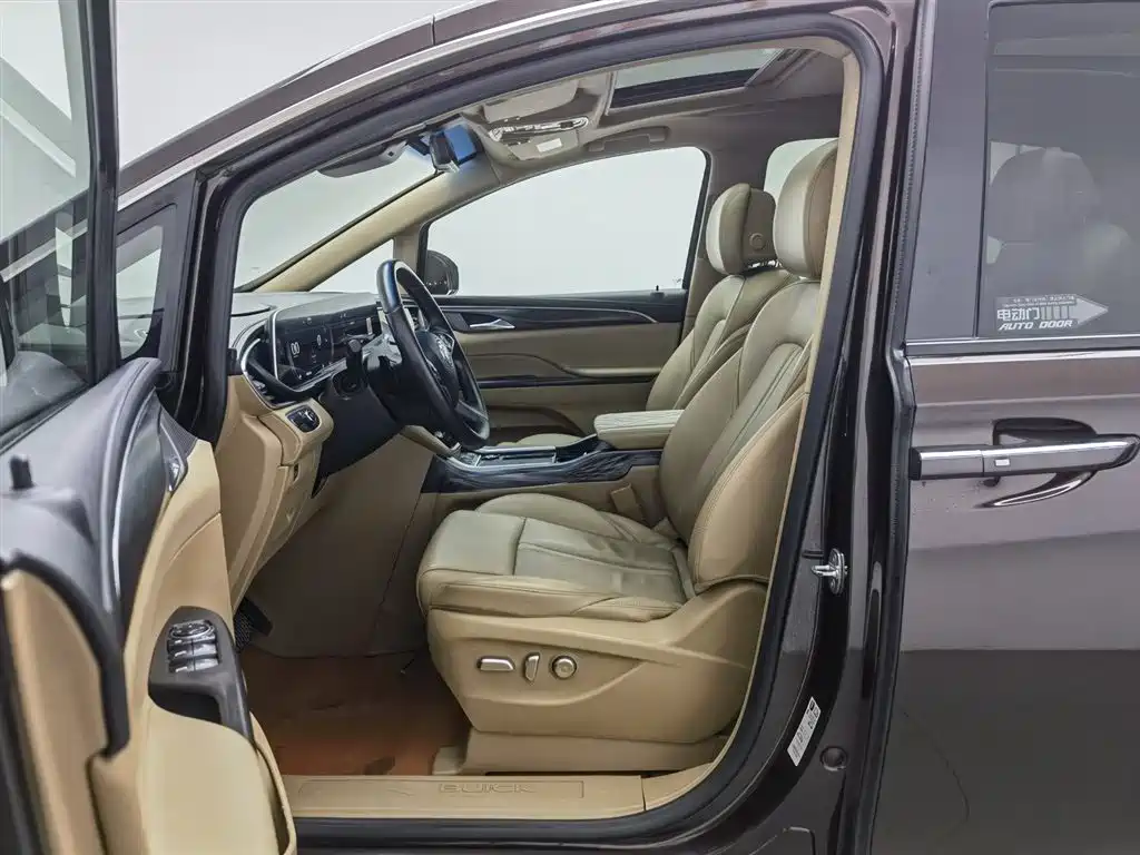 Buick GL8 2021 ES Landlord 653T Luxury фото 10