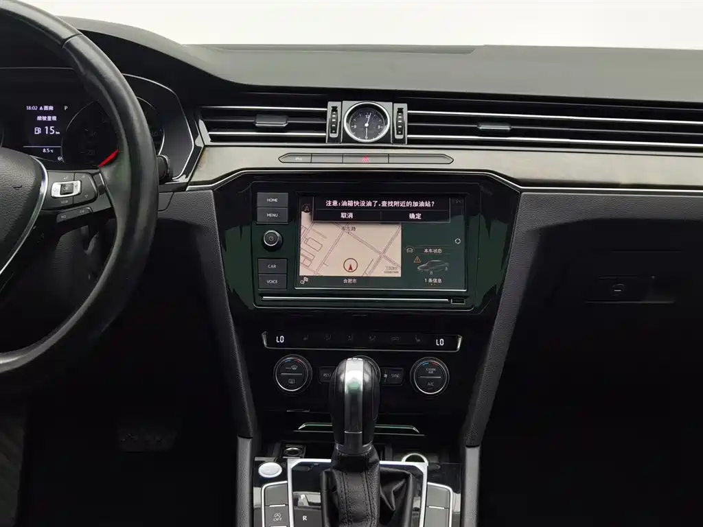 Volkswagen Magotan 2019 330TSI DSG Luxury China V фото 12