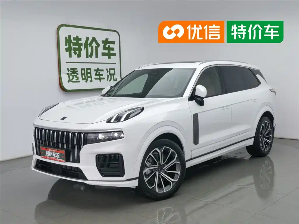 Lynk & Co 09