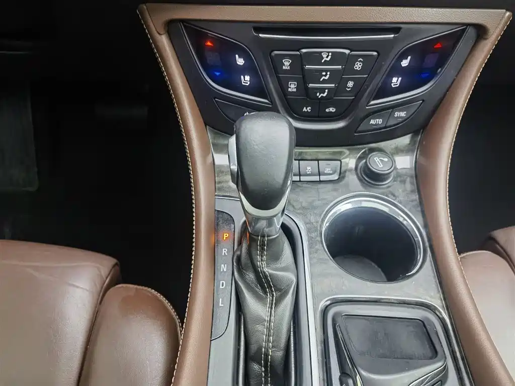 Buick Envision Plus 2014 28T 4WD All-round Flagship фото 13