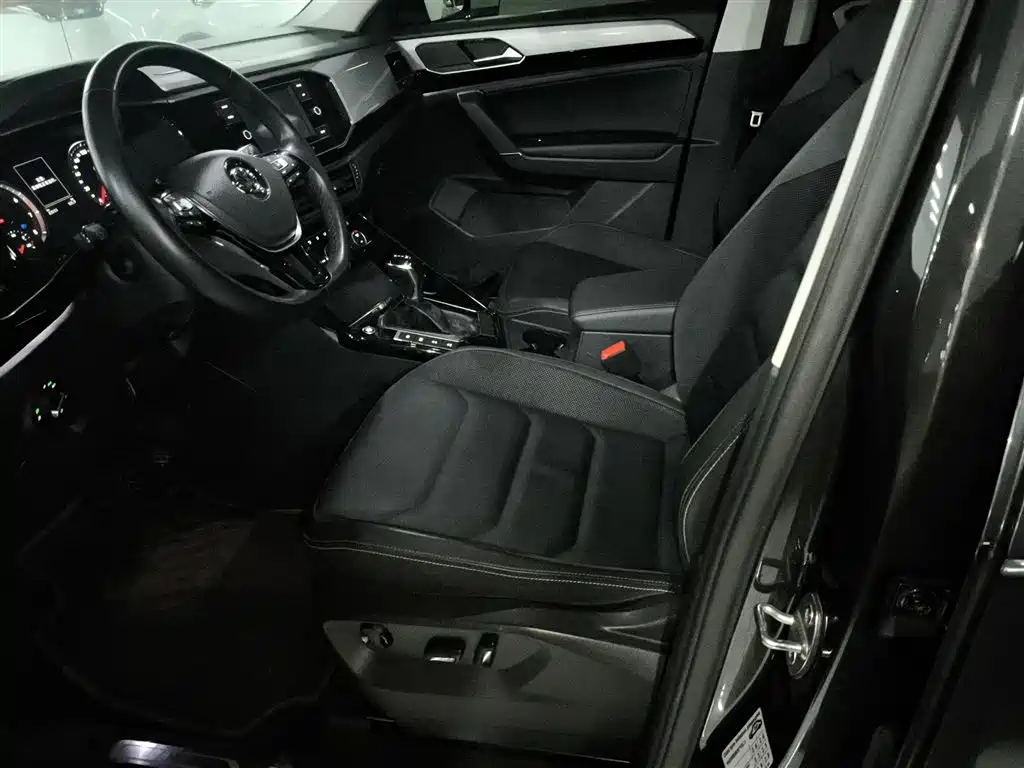 Volkswagen Tayron 2019 Expedition 280TSI 2WD Luxury (China VI) фото 11