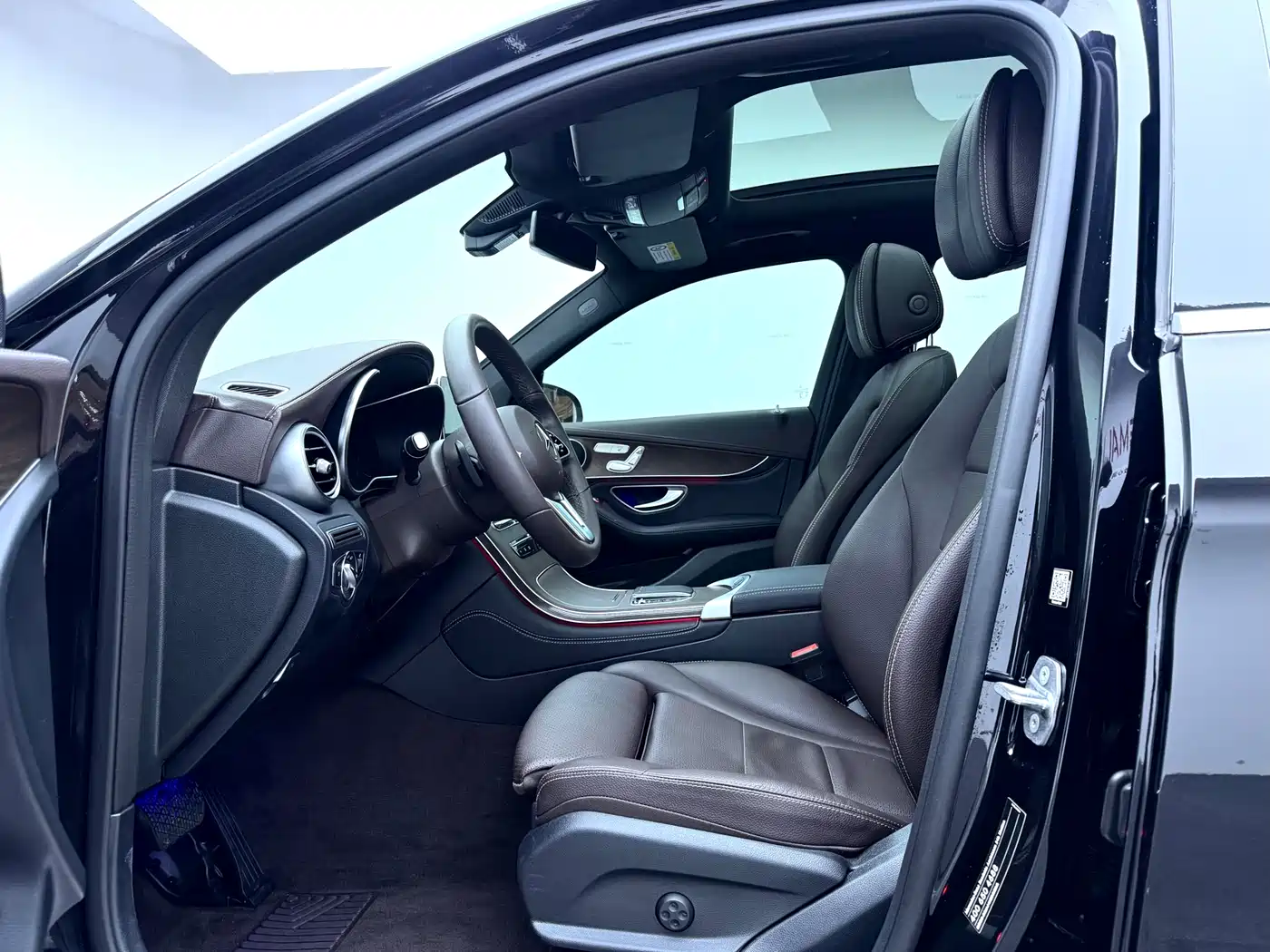 Mercedes-Benz GLC 2020 Facelift GLC 260 L 4MATIC Luxury фото 13