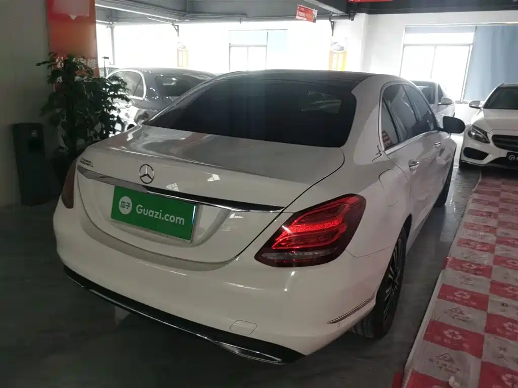 Mercedes-Benz C-Class 2018 C 200 L фото 7
