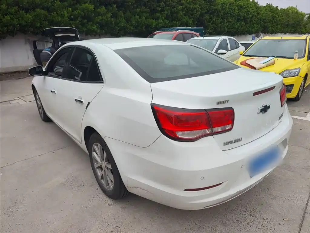 Chevrolet Malibu 2018 530T Automatic Luxury Edition фото 23