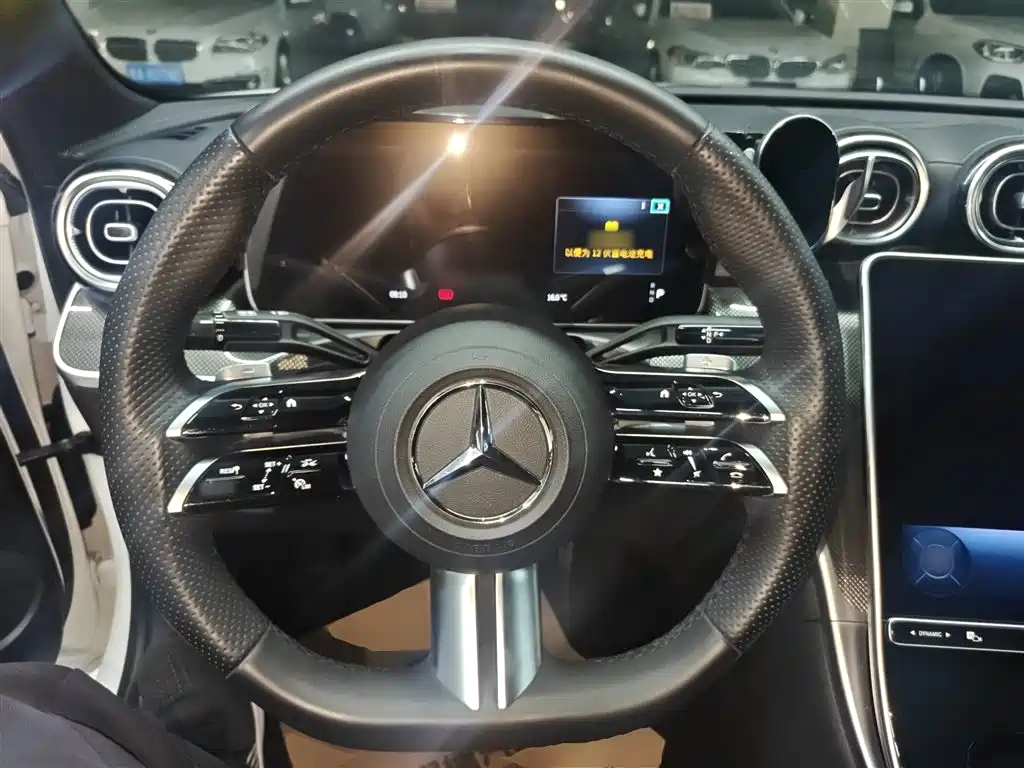Mercedes-Benz C-Class 2023 Facelift C 260 L Sport Edition фото 7