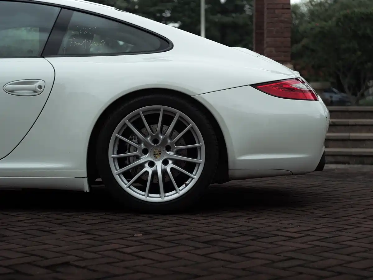 Porsche 911 2010 Carrera 4S 3.8L фото 14