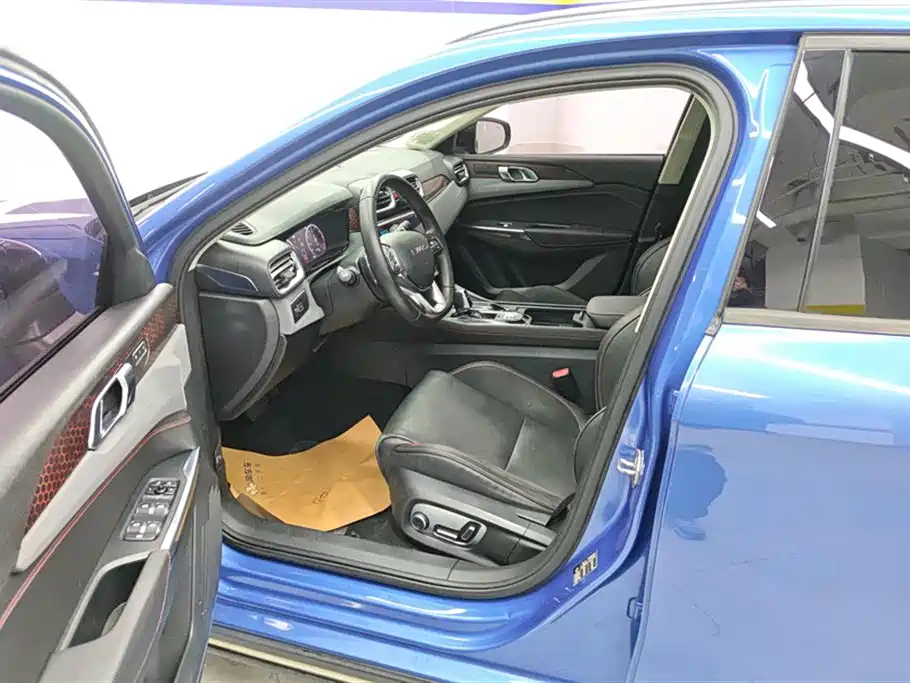 Lynk & Co 02 2018 1.5T DCT 2WD Power Pro Edition China V фото 9