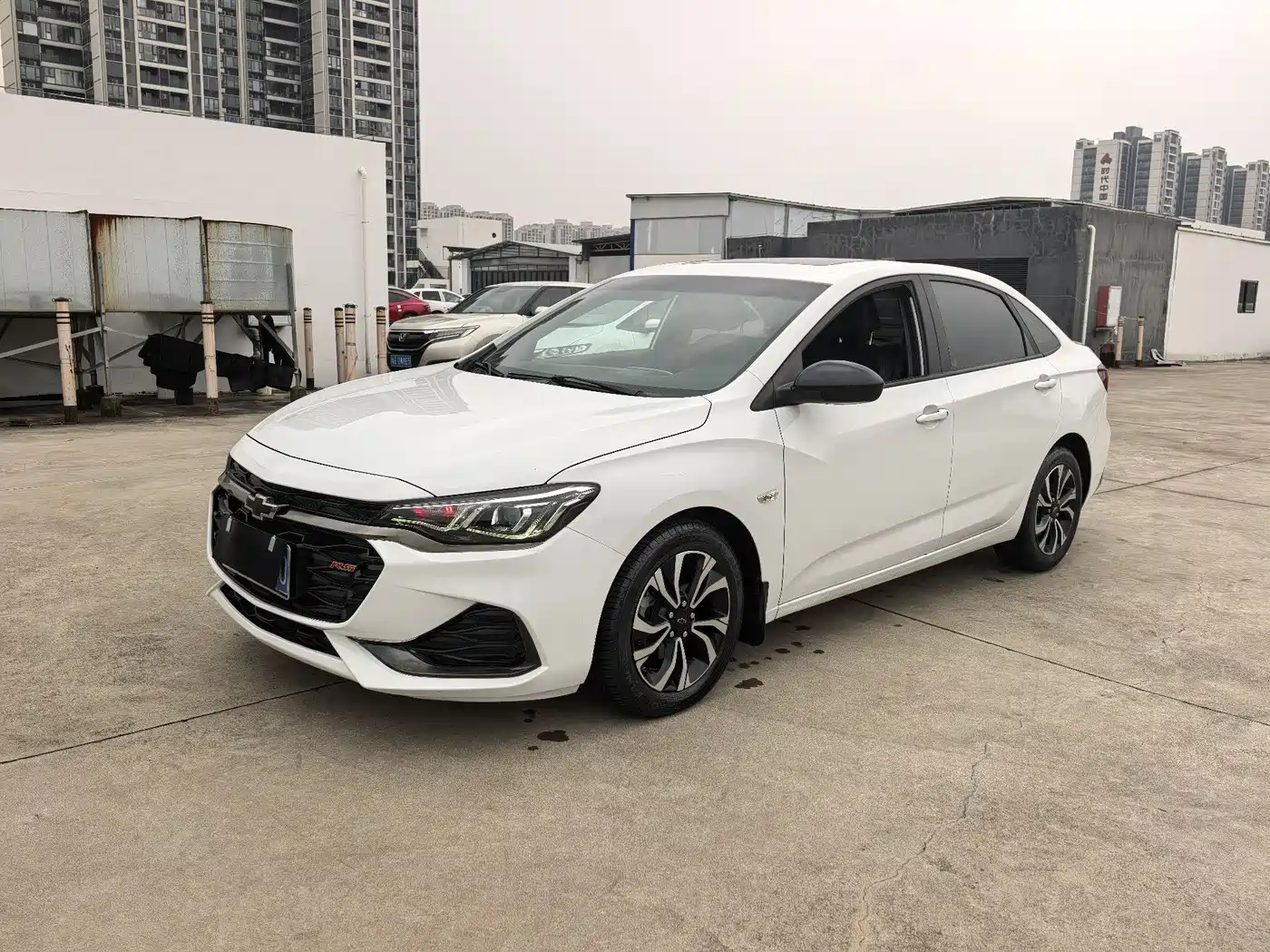 Chevrolet Monza 2019 RS 330T Auto Smooth Edition China VI