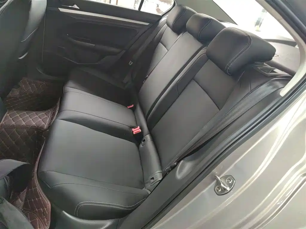 Volkswagen Bora 2019 Facelift 1.5L Automatic Fashion China VI фото 17