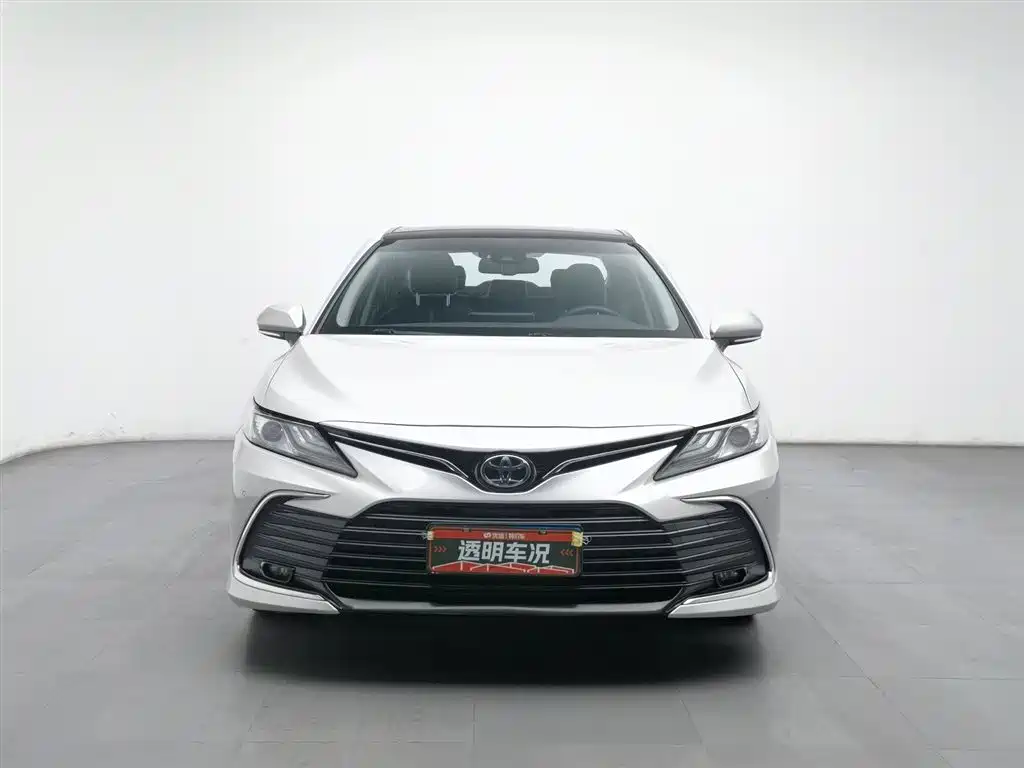 Toyota Camry 2021 2.5G Luxury Edition фото 3