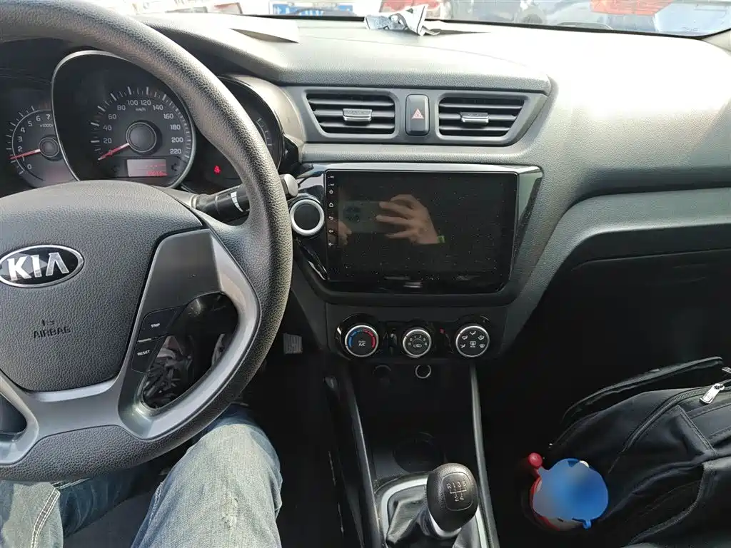 Kia K2 2015 Sedan 1.4L MT GLS фото 6
