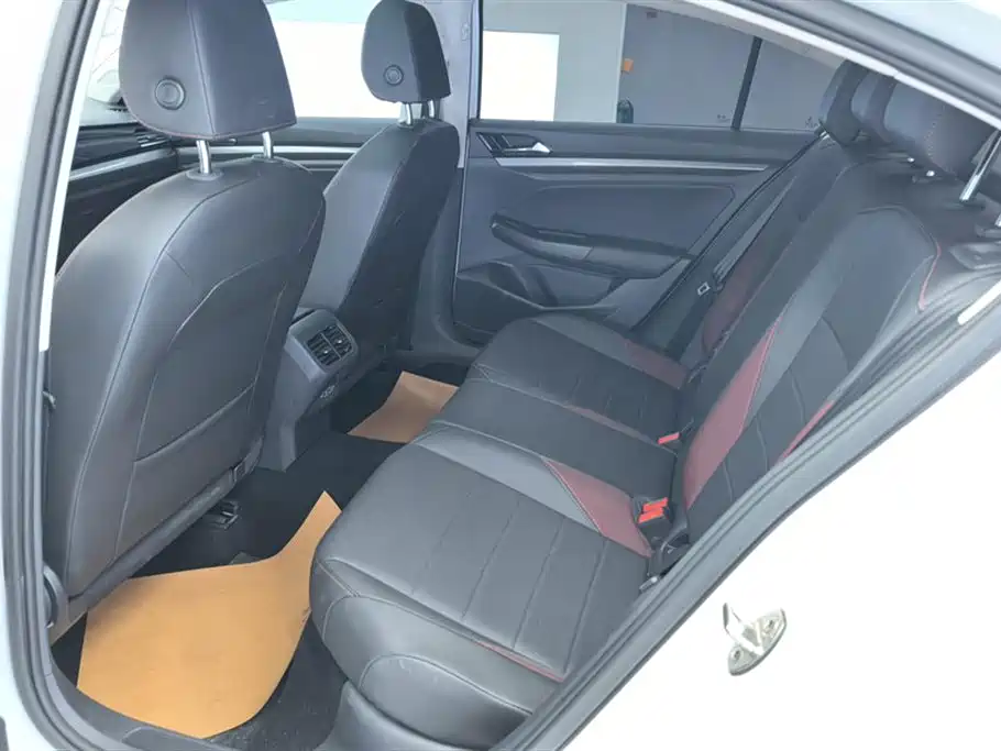 Volkswagen Bora 2020 1.5L Automatic Comfort фото 11