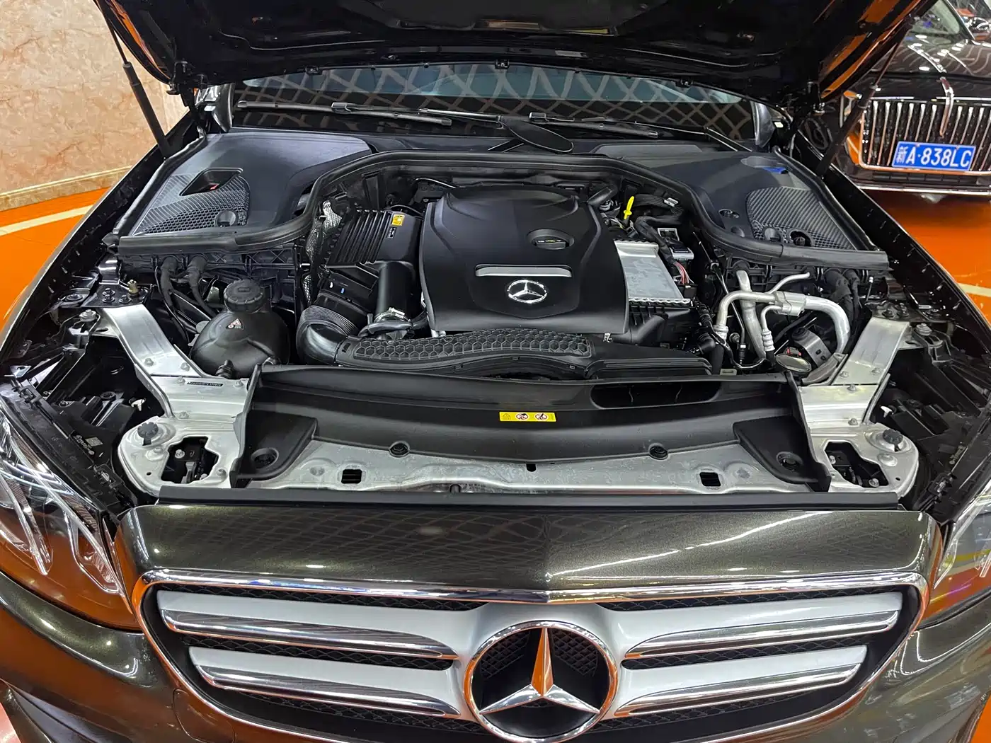 Mercedes-Benz E-Class 2018 E 200 L 4MATIC фото 17