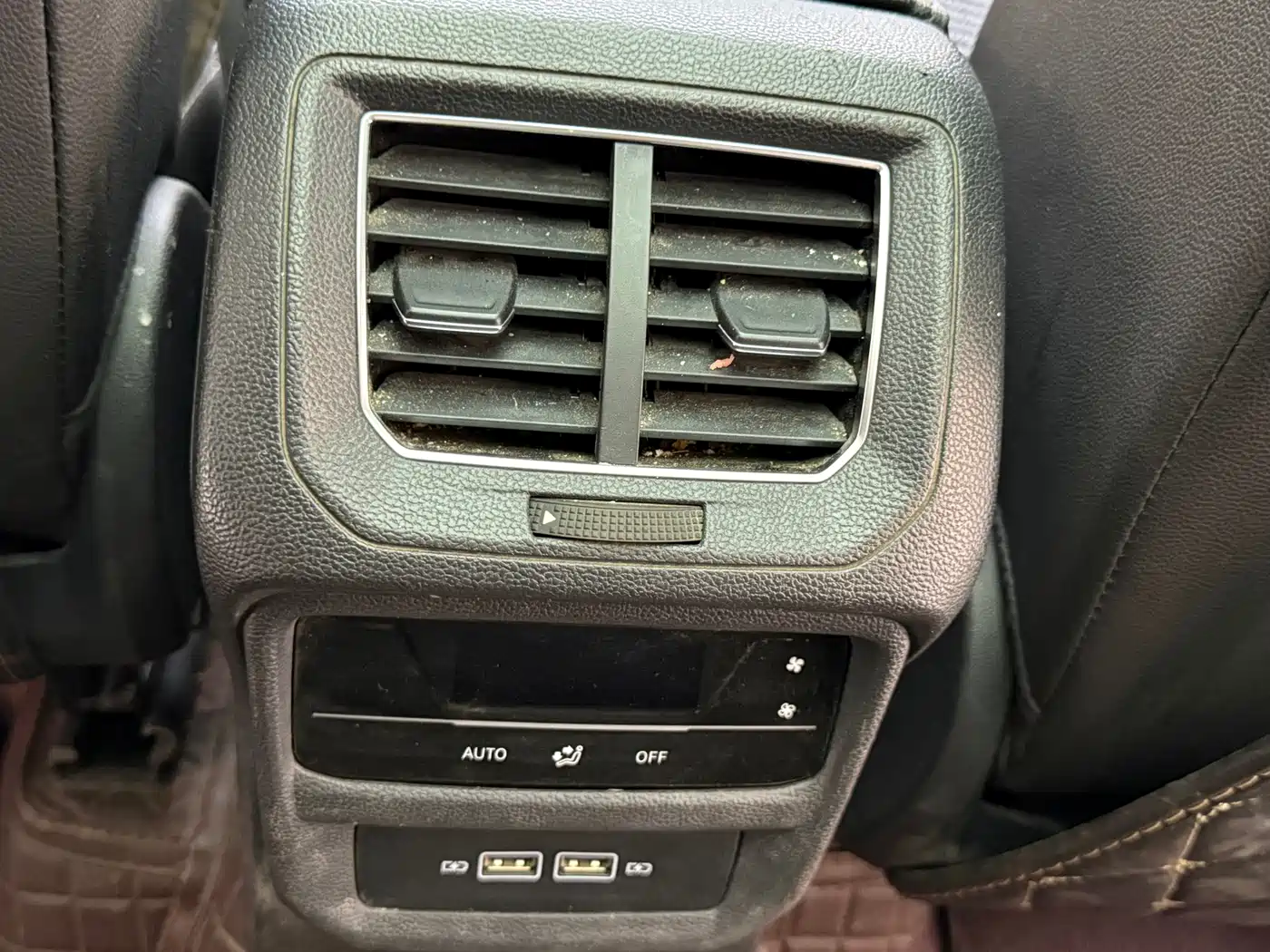 Volkswagen Tayron 2022 280TSI 2WD Luxury Smart Connect Edition фото 22