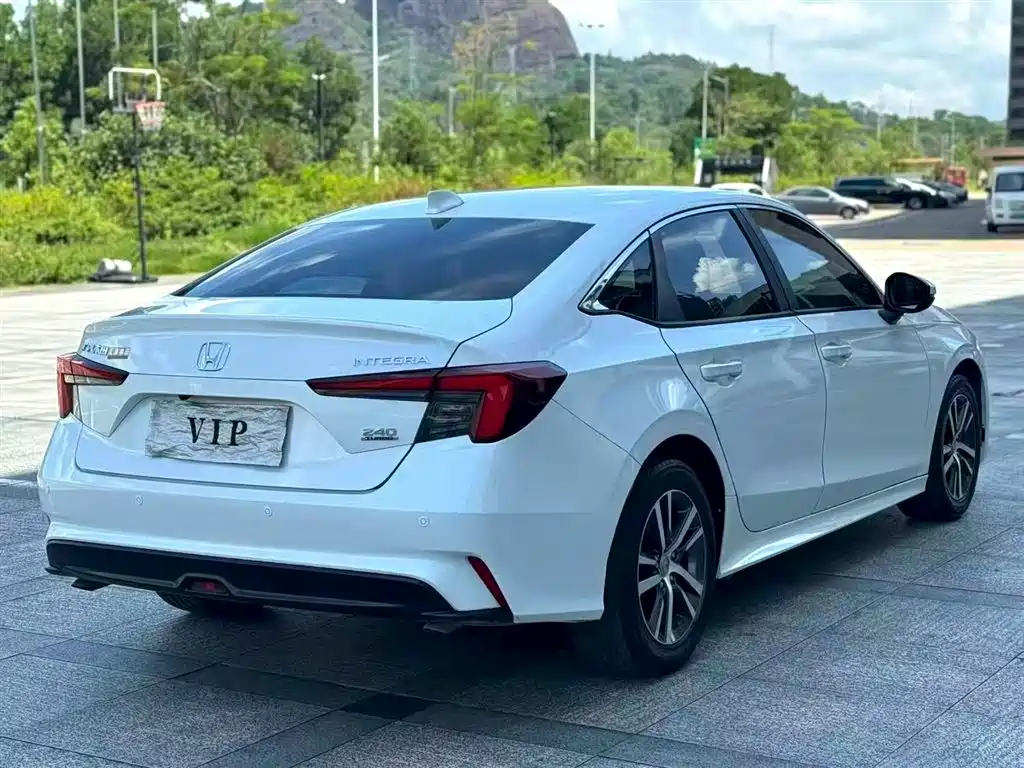Honda Integra 2022 240TURBO CVT Technology Edition фото 7