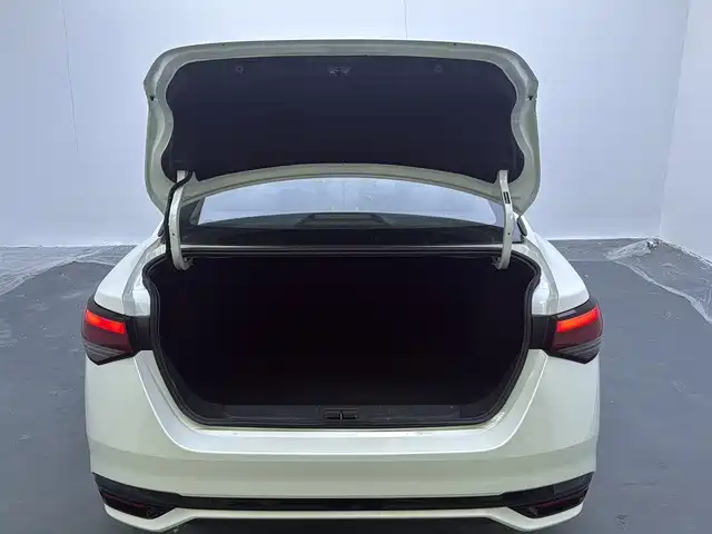 Nissan SYLPHY, миниатюра 14