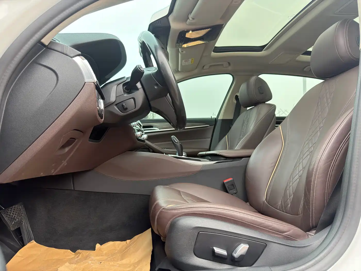 BMW 5 Series New Energy 2019 Facelift 530Le Luxury Package фото 22