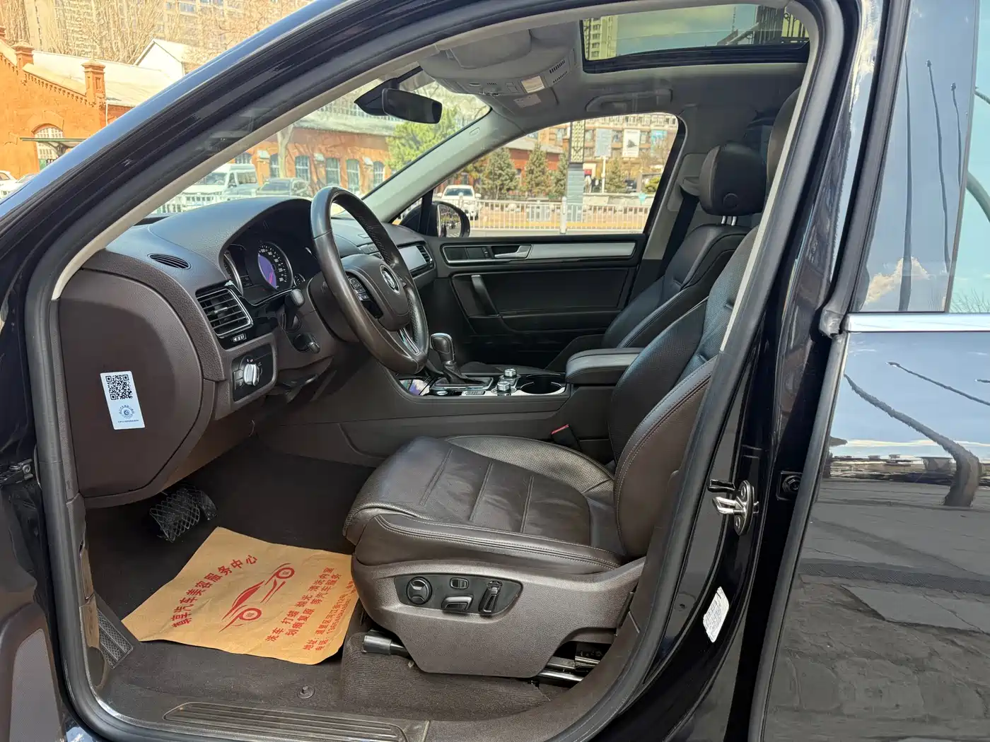 Volkswagen Touareg 2017 3.0TSI Explorer Edition фото 19