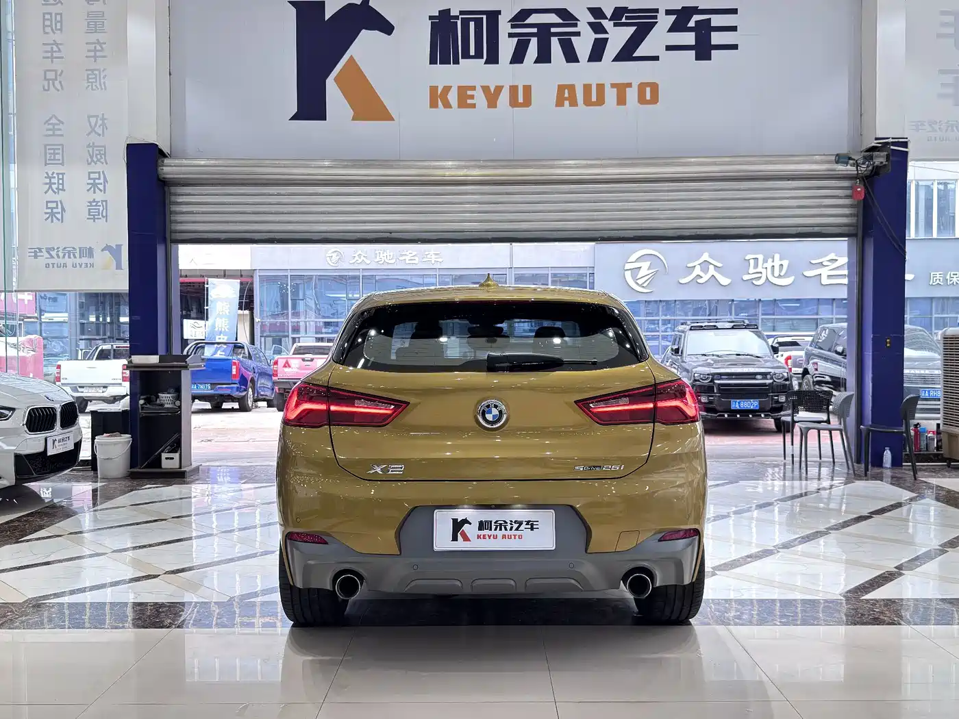 Photo 13 - BMW X2 (Import)
