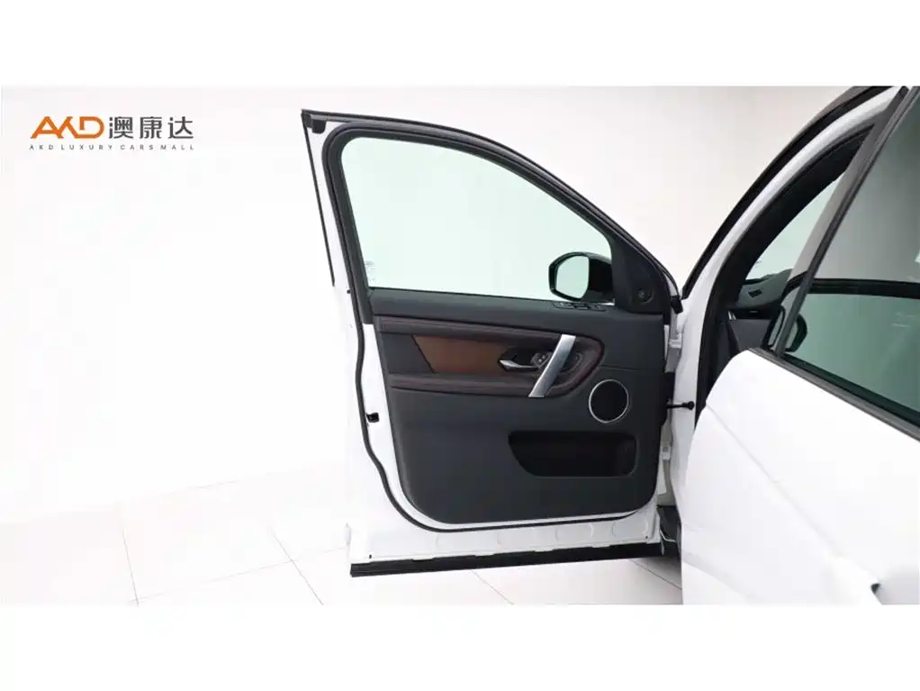 Land Rover Discovery Sport 2022 Model 249PS R-Dynamic S Performance Edition 5-Seater фото 10