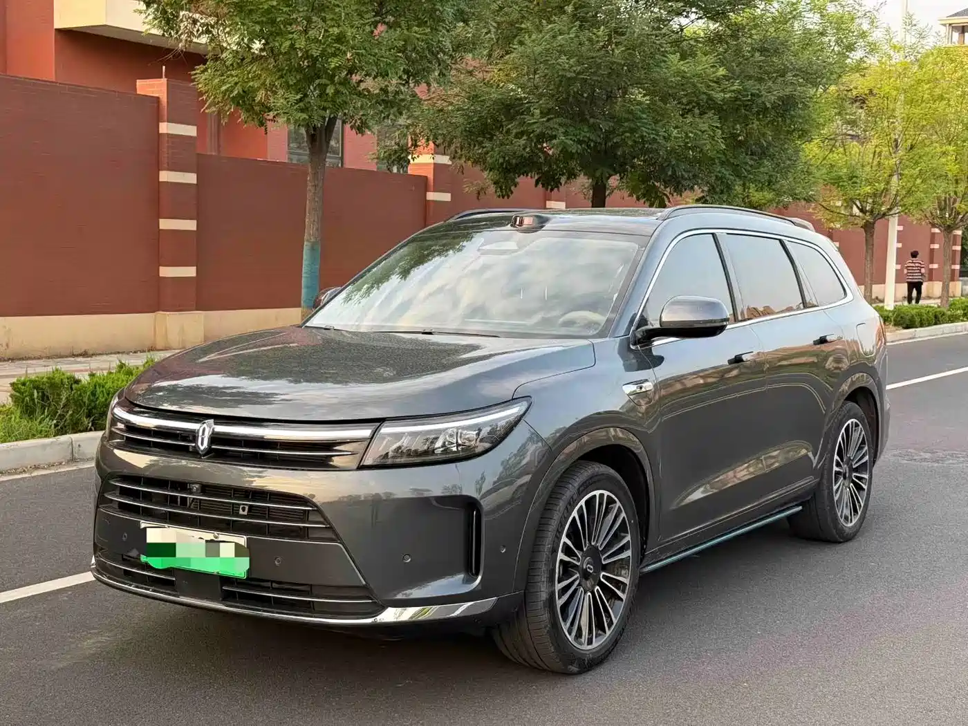 AITO Wenjie AITO M7