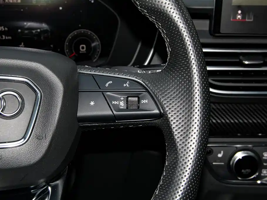 Audi Q5L 2024 Model 45 TFSI Luxury Dynamic фото 26