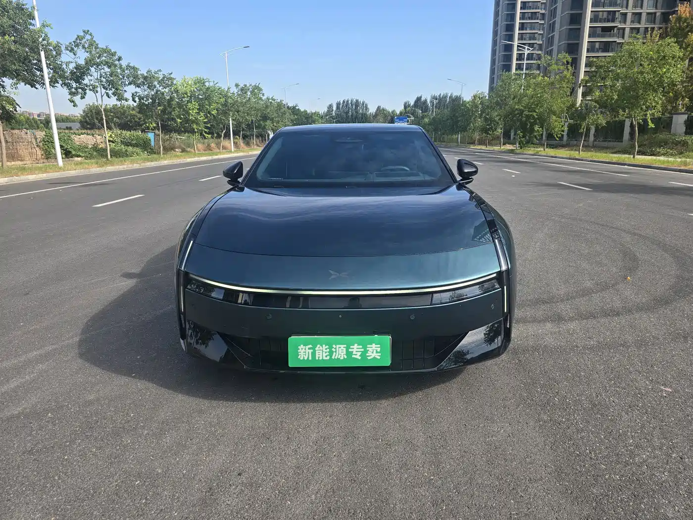Фото 2 - XPeng P7