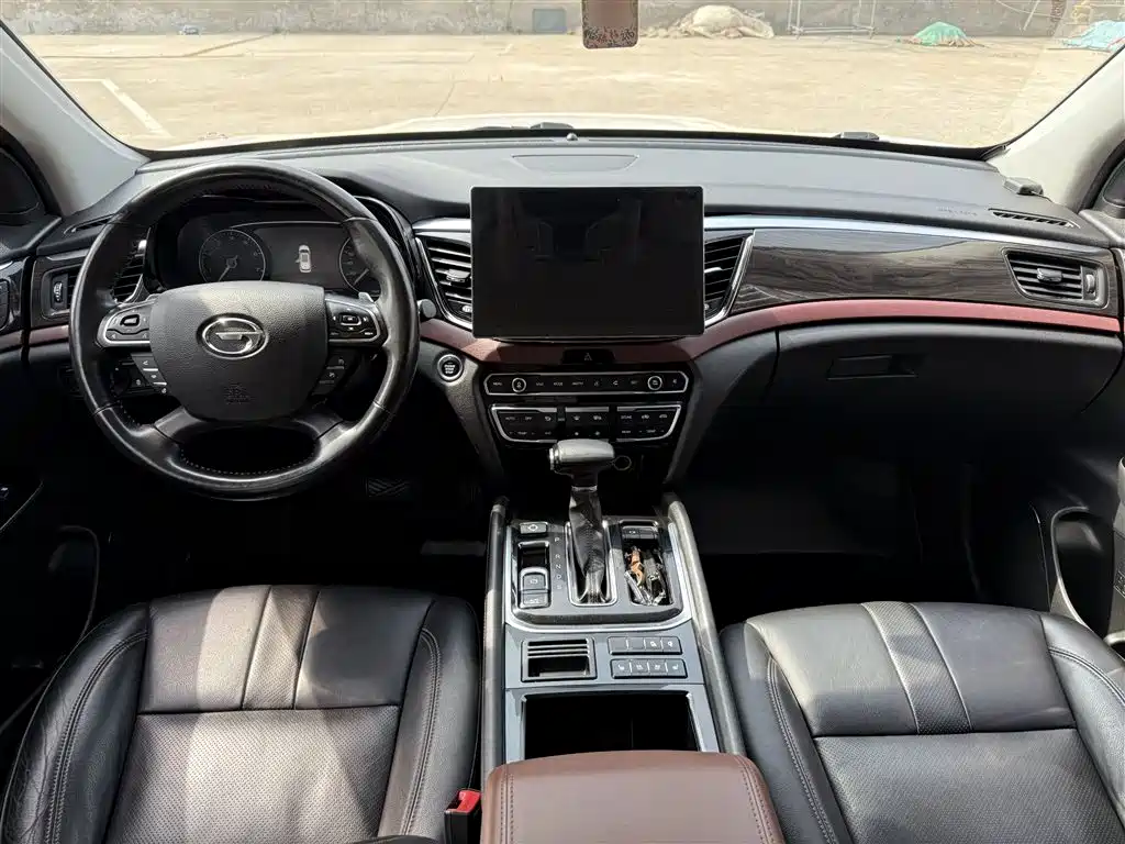 GAC Trumpchi Trumpchi GS8 2017 320T 2WD Luxury Smart Connect (7-seater) фото 22