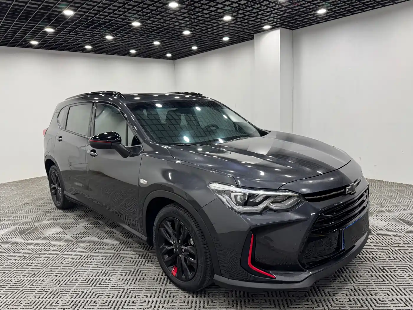Chevrolet Volando 2023 2020 Mild Hybrid Redline 530T Automatic Premium Edition (5+2 seater)