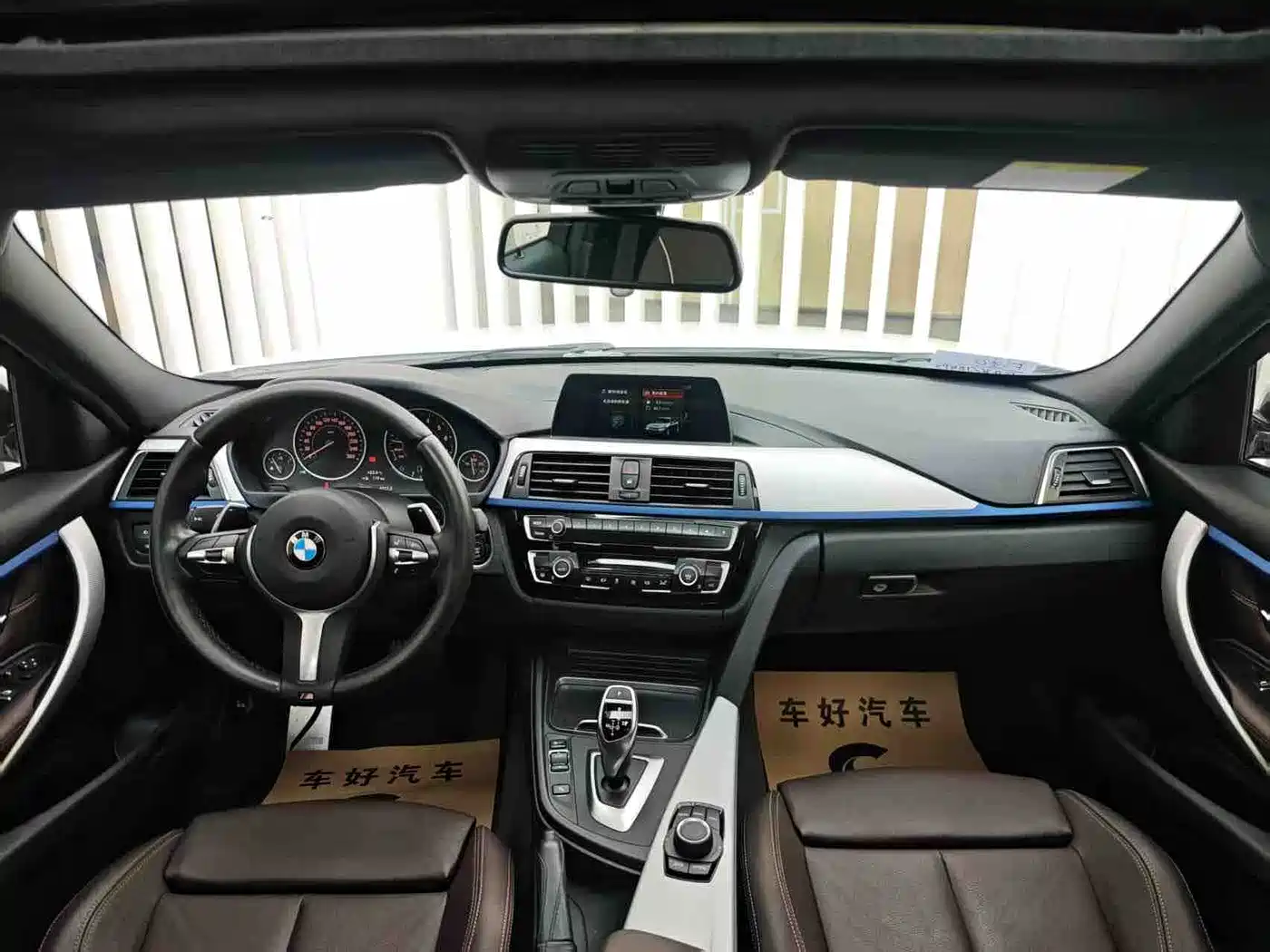 BMW 3 Series 2019 320i M Sport Package фото 7