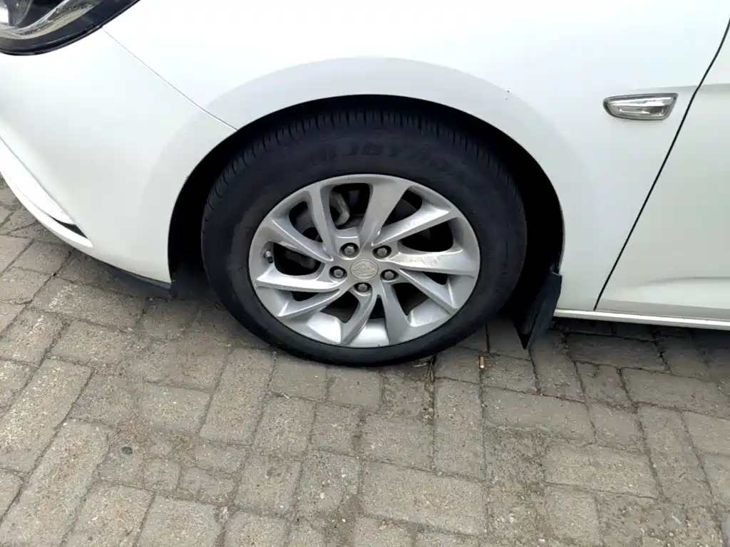 Buick Verano 2016 2016 Hatchback 15S Automatic Leading