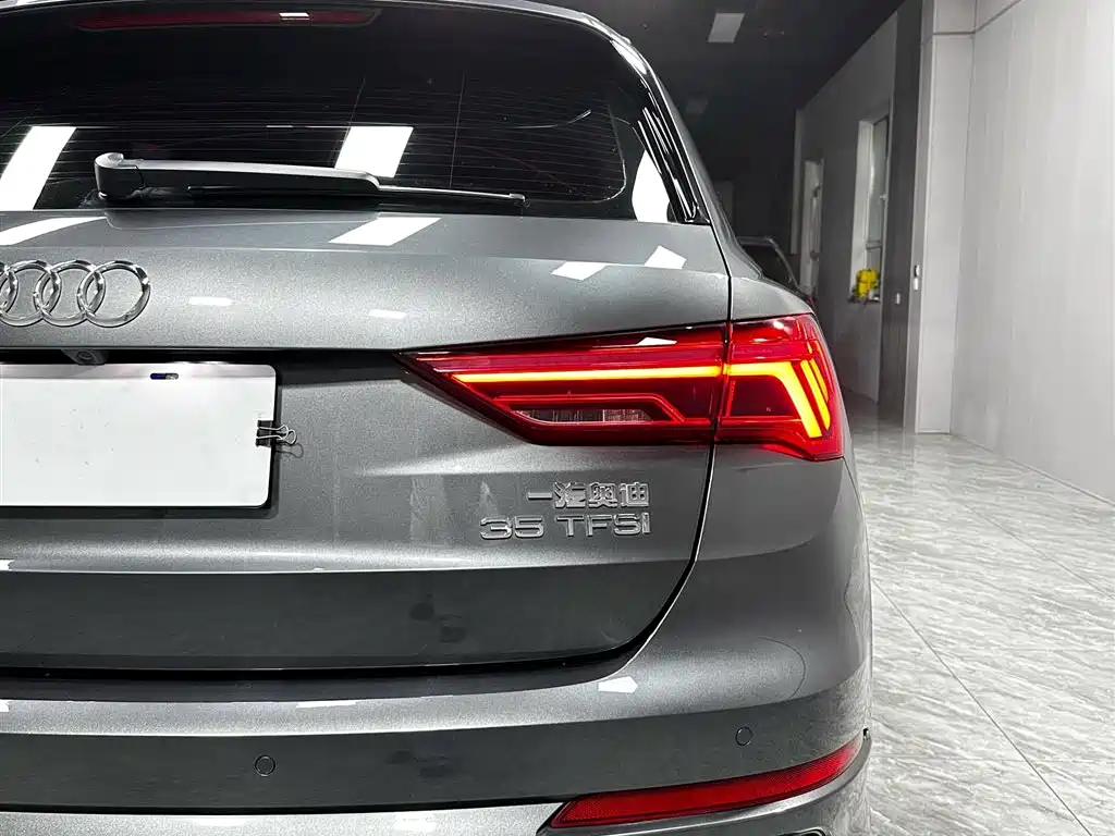 Audi Q3 2022 35 TFSI Fashion Dynamic фото 8