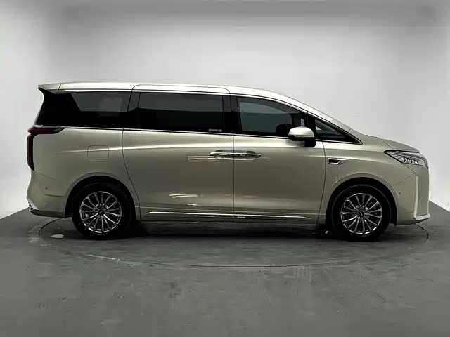 WEY Alpine 2024 2023 AWD Flagship