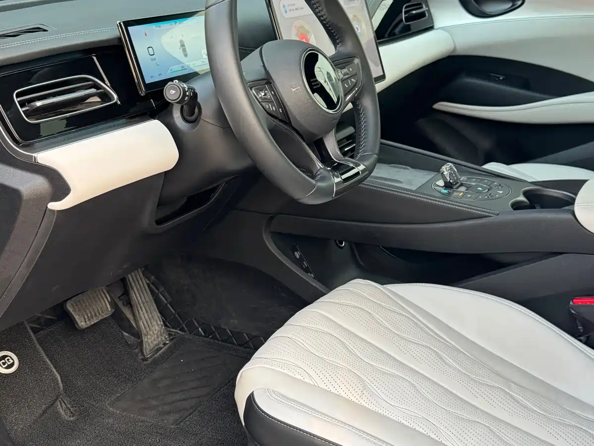 BYD SEAL 06 NEW ENERGY