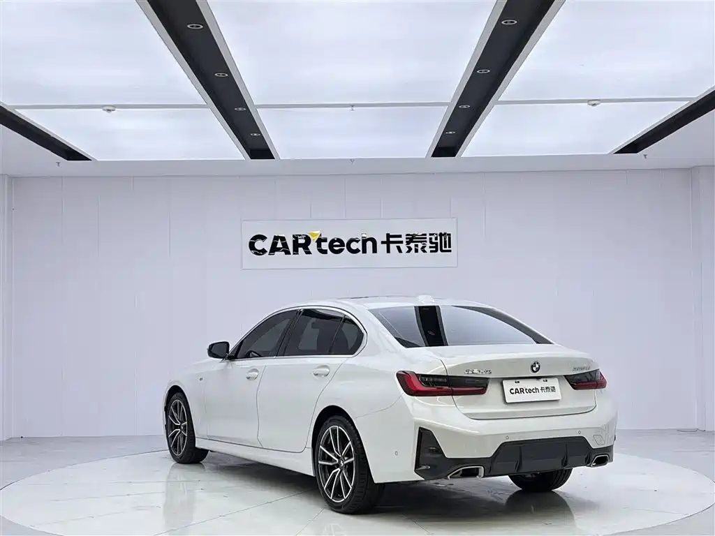 BMW 3-SERIES