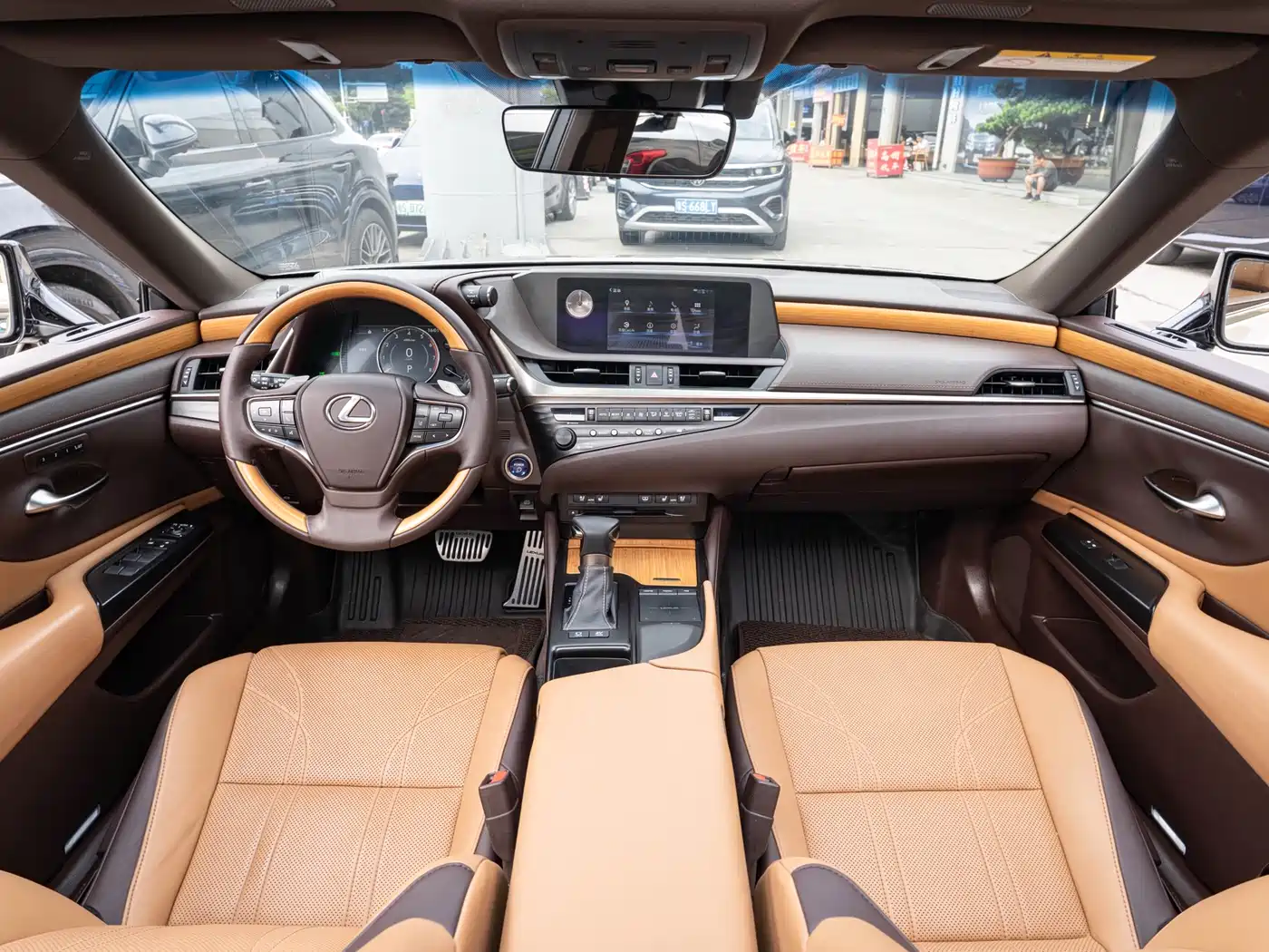 Lexus ES 2018 300h Premium Edition China V фото 13
