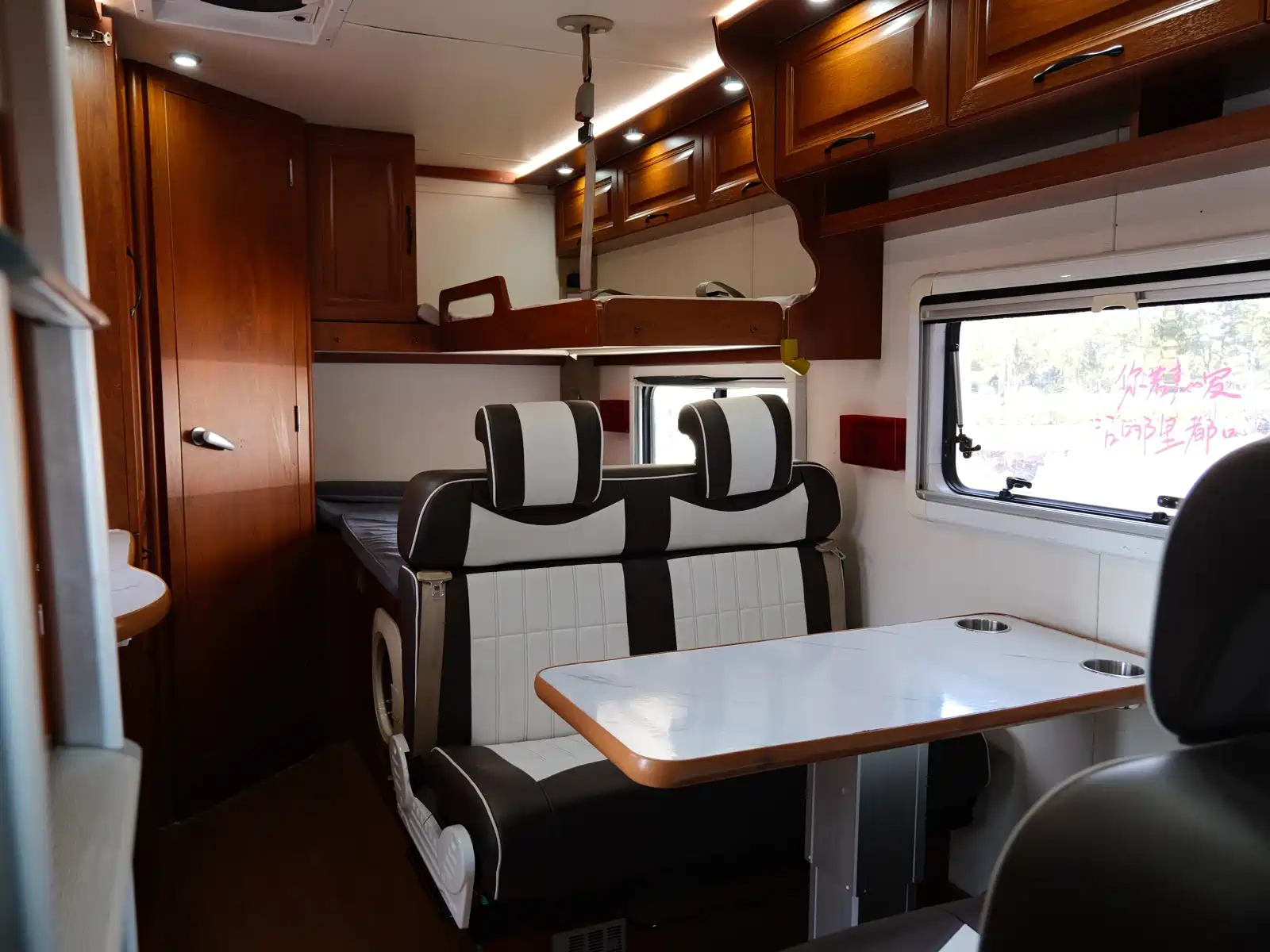 Photo 21 - Iveco Daily