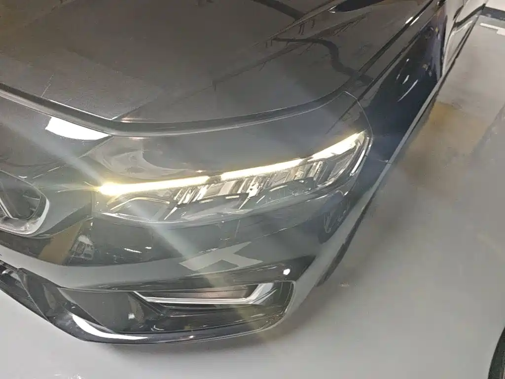 Фото 24 - Geely Preface