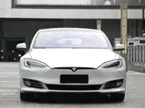 Фото 2 - Tesla Model S