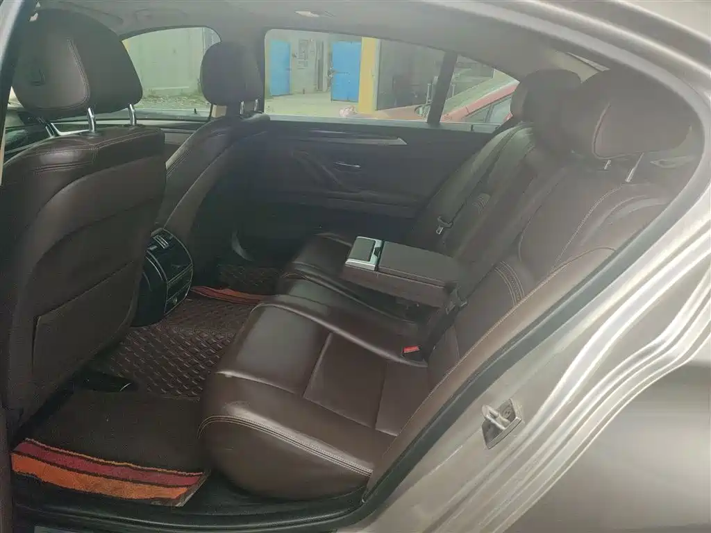 BMW 5 Series 2017 525Li Luxury Design Package фото 17