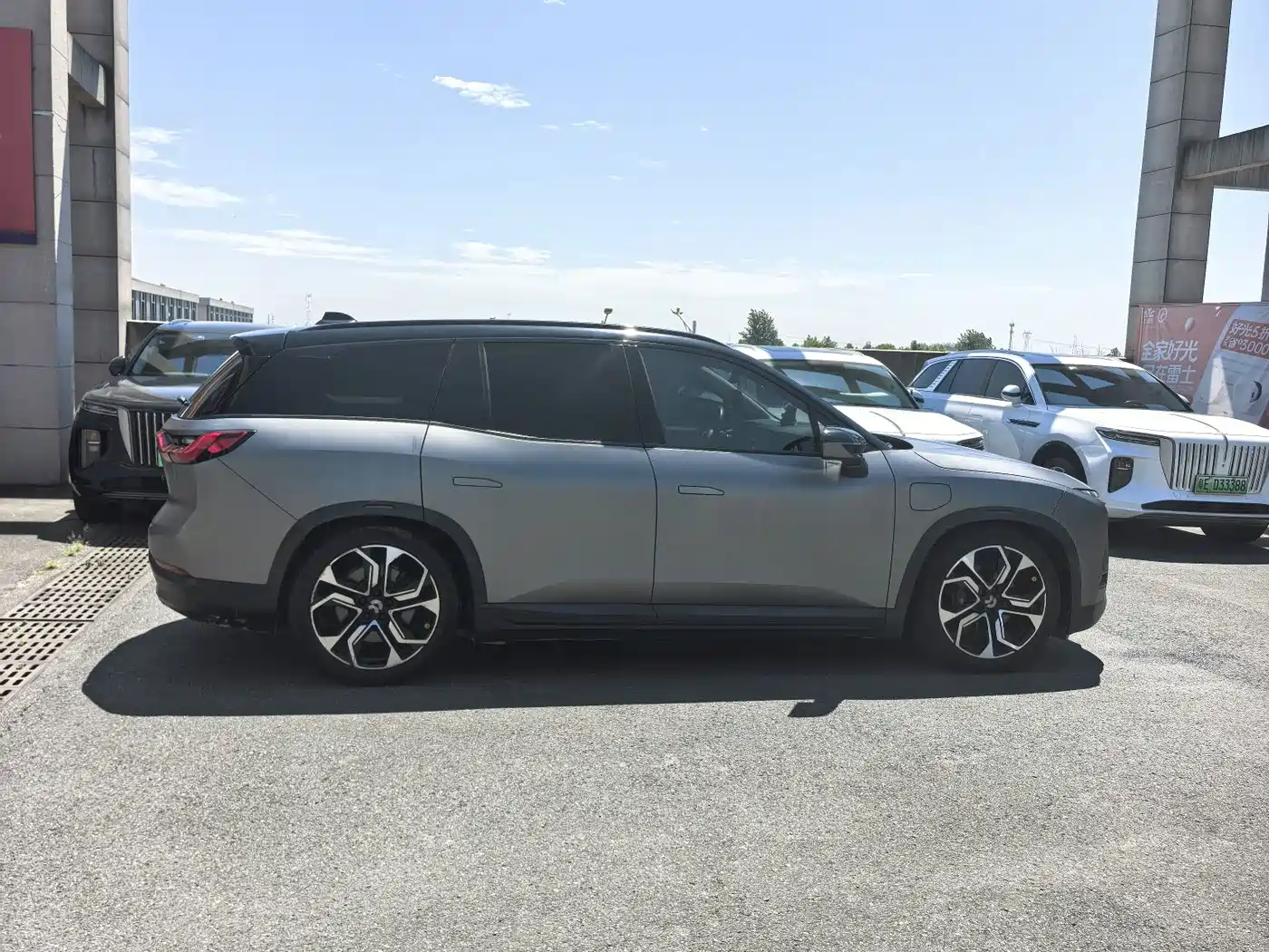 NIO ES8 2018 2018 Founder Edition