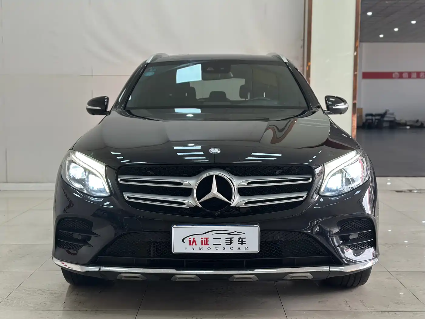 Mercedes-Benz GLC 2017 GLC 300 4MATIC Dynamic фото 2