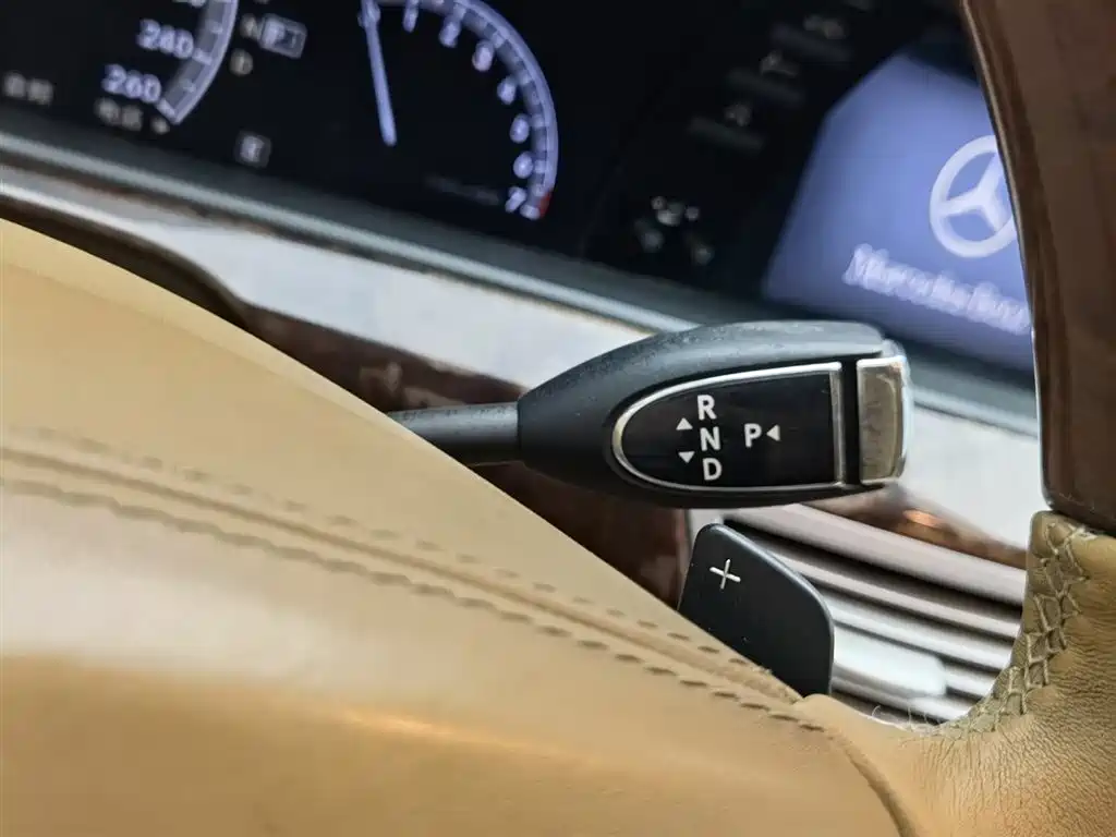 Mercedes-Benz S-Class 2010 Model S 400 L HYBRID фото 13